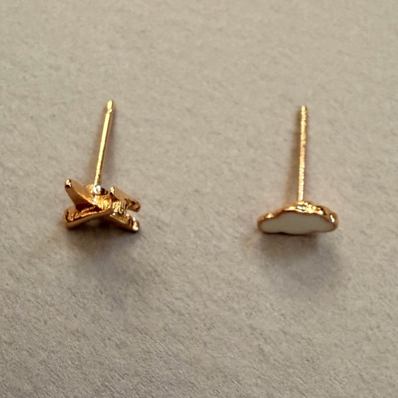 Cloud and Airplane Earrings M652 - Picture 3 of 4